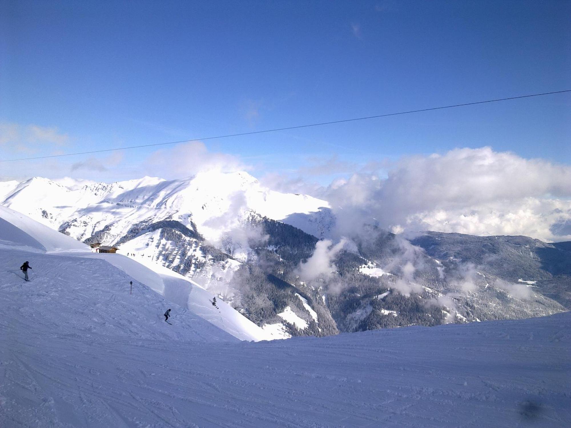 فندق Alpenhof ليرموس المظهر الخارجي الصورة
