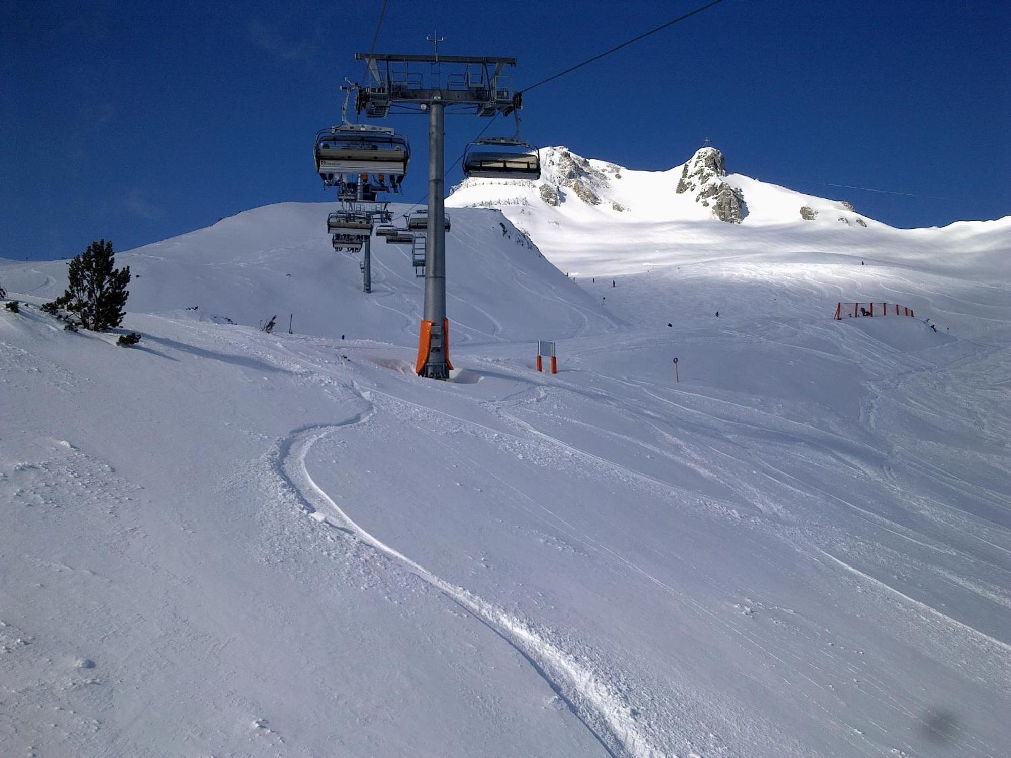 فندق Alpenhof ليرموس المظهر الخارجي الصورة